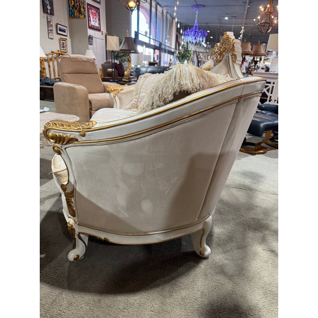 Homey Design "Mazie" Loveseat With Five Pillows For Sale - Image 4 of 4