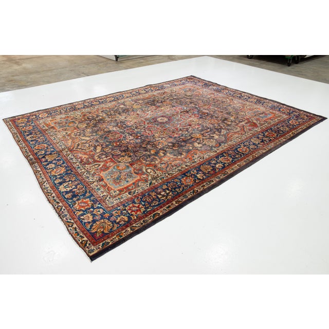 1930s Hand-Knotted Persian Kashan Wool Rug in Wool For Sale - Image 5 of 11