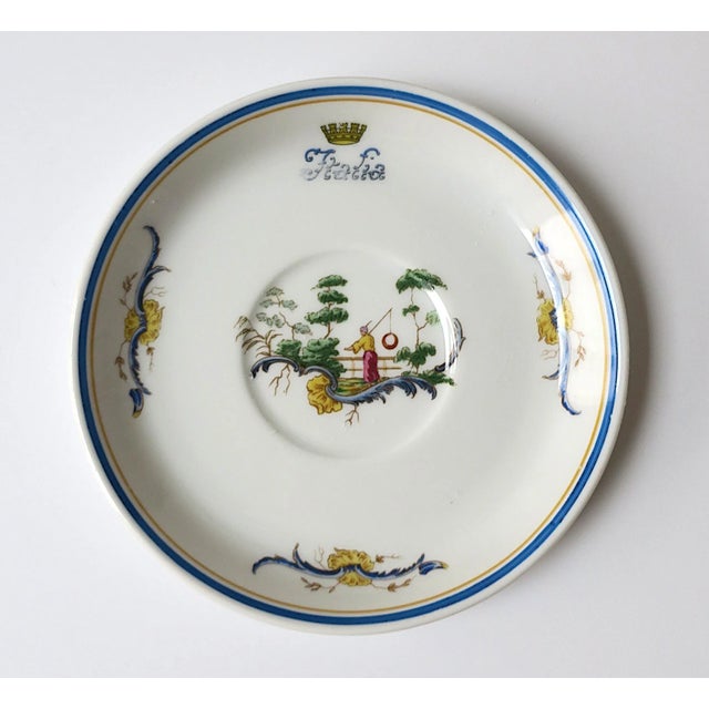 An Italian porcelain saucer dish by designer Richard Ginori, in the Chinoiserie design style, circa early to mid-20th...
