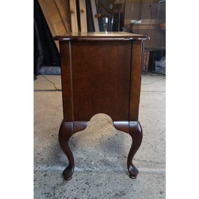 Vintage New England Queen Anne Style Cherry Lowboy Scalloped Chest Console Table For Sale - Image 14 of 18