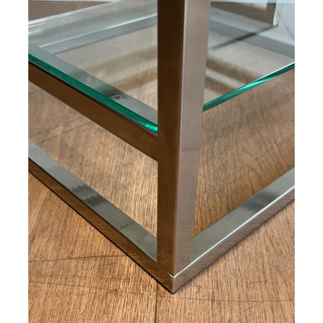 Pair of designer side tables in chrome, brass and glass. French work. Circa 1970. For Sale - Image 11 of 12