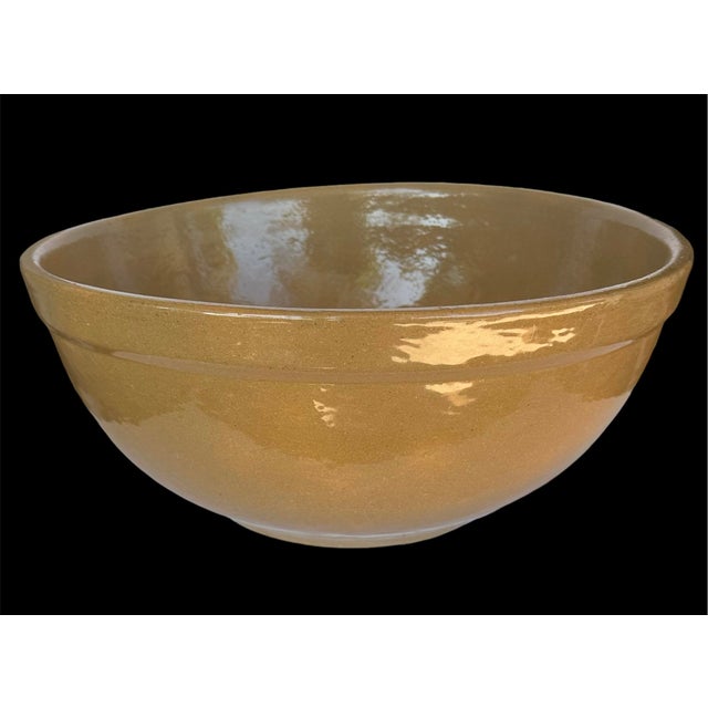 this is a perfectly oversized mixing bowl to handle everything from rising bread dough to a family-sized salad. Earthy...