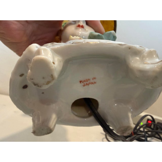 Copper Mid 20th Century Japanese Hand Painted Porcelain Bust of a Woman Lamp Boudoir For Sale - Image 8 of 10