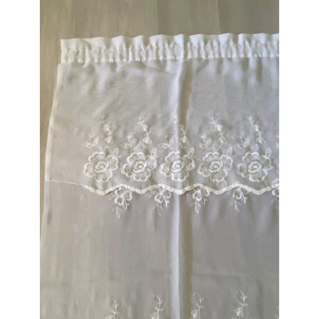 French Country 1960s Vintage France Voiles Embroidered Sheer Panel Curtain White For Sale - Image 3 of 7