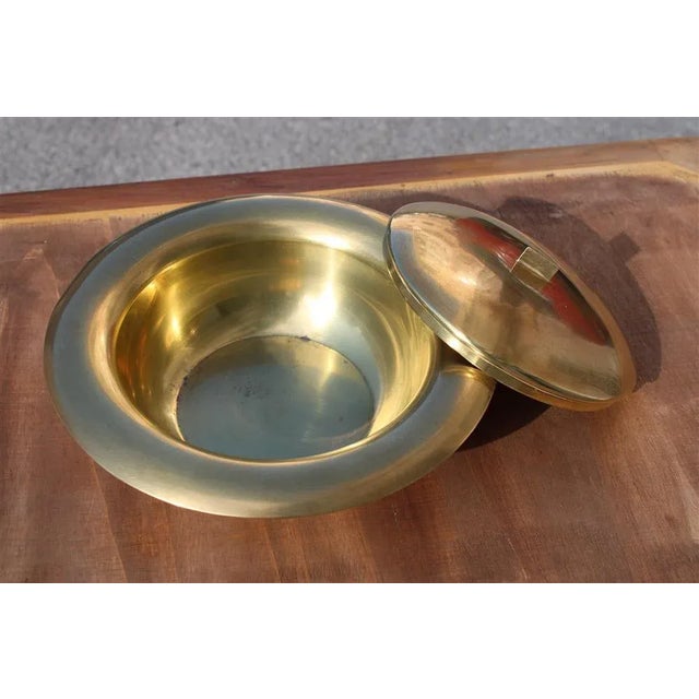 1950s Circular Tobacco Box in Brass, Italy, 1950s For Sale - Image 5 of 11