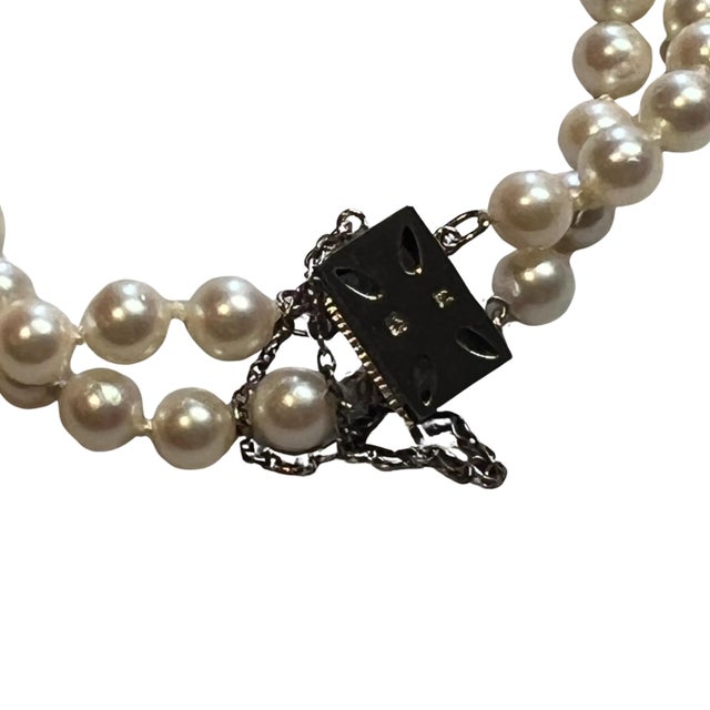 Metal 1990s Mikimoto Estate Akoya Pearl 2 Strand Bracelet For Sale - Image 7 of 7