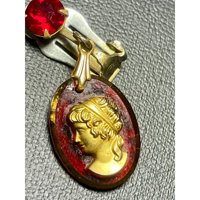 1950s 1950s Unsigned Coro Style Victorian/Neoclassical Revival Gold Cameo Cip-Back Earrings For Sale - Image 5 of 6