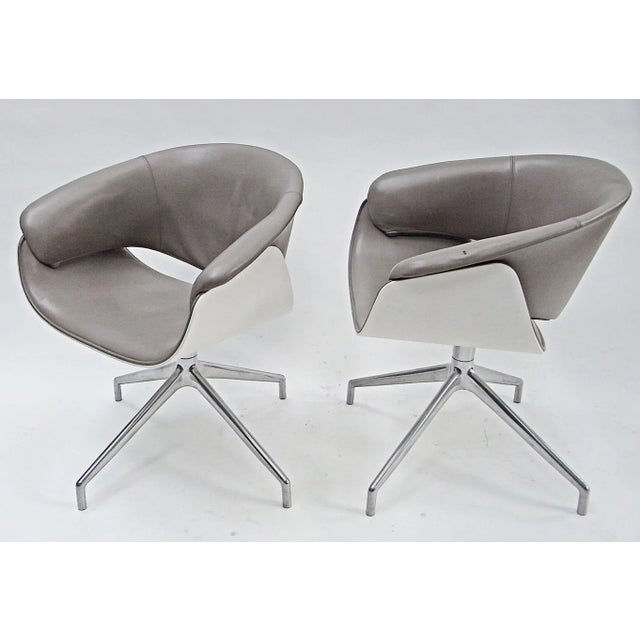 two more sets in different condition are available This piece has an attribution mark, I am sure that it is completely...