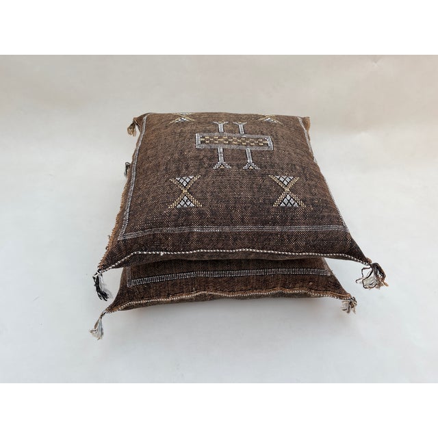 Textile Cactus Sabra Silk Pillow Cover For Sale - Image 7 of 9
