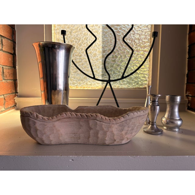 Vintage Hand-Carved Wood Dough Bowl with Scalloped Edge For Sale - Image 4 of 12