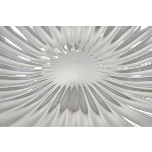 Antique Elkington English Regency 10.5" Round Scalloped Silver Plated Bowl Dish For Sale In Philadelphia - Image 6 of 11