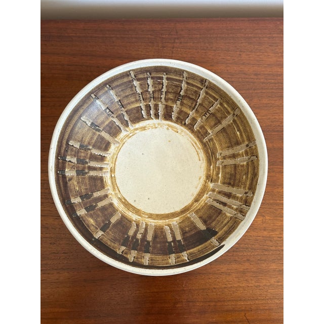 1970s 1970's Large Jane and Gordon Martz/ Marshall Studios Footed Center Bowl, Unmarked For Sale - Image 5 of 9