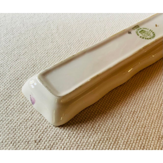 Chinoiserie Antique Hammersley Fine Bone China Pen Tray, Bird of Paradise Chinoiserie, Gold Rim, Made in England, Circa 1900–1920 For Sale - Image 3 of 18