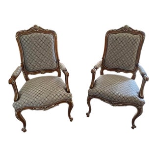 Set of Armchairs and Table by Asnaghi Interiors For Sale