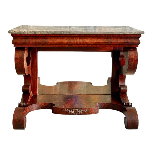American 1830s American Classical Pier Table in Mahogany Attributed to Meeks For Sale - Image 3 of 12