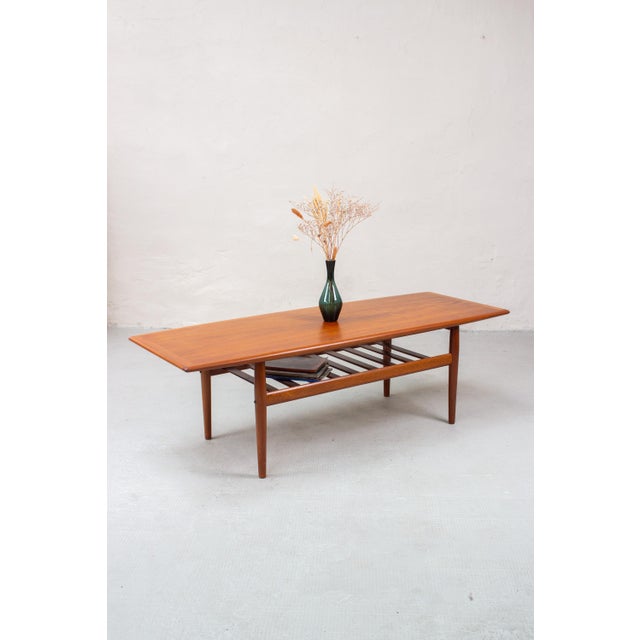 Brown Mid-Century Danish Coffee Table in Teak by Grete Jalk for Glostrup, 1960s For Sale - Image 8 of 16