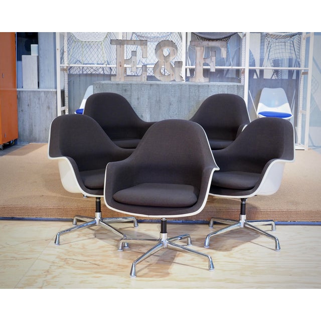 EC178 Swivel Arm Chair in Hopsack Brown by Charles & Ray Eames for Herman Miller, 1970s, Set of 5 For Sale - Image 18 of 18