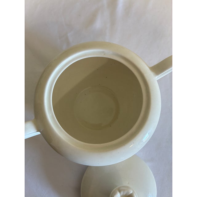 Ceramic 1960s Wedgwood Embossed English Ironstone Sugar Bowl For Sale - Image 7 of 9