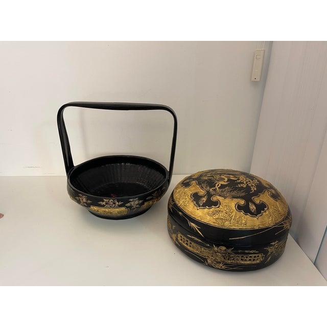 Vintage Chinoiserie Black Lacquer & Raised Gold Gilt Tiered Chinese Wedding Basket For Sale In Los Angeles - Image 6 of 9