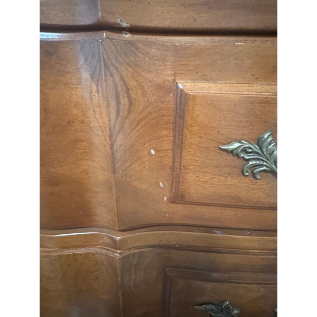 French Provincial Tallboy Dresser Chest of Drawers, C. 1960s–1970s For Sale - Image 13 of 13