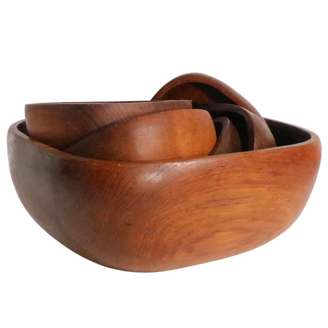 Mid-Century Modern Seven Piece Mid Century Teak Salads Set Made in Thailand by Good Wood C. 1950/70s For Sale - Image 3 of 14