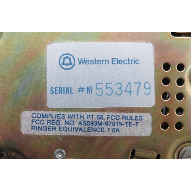 1982 Western Electric Rotary Telephone Celebrity Design Line Gold Accents 5127b For Sale - Image 11 of 12