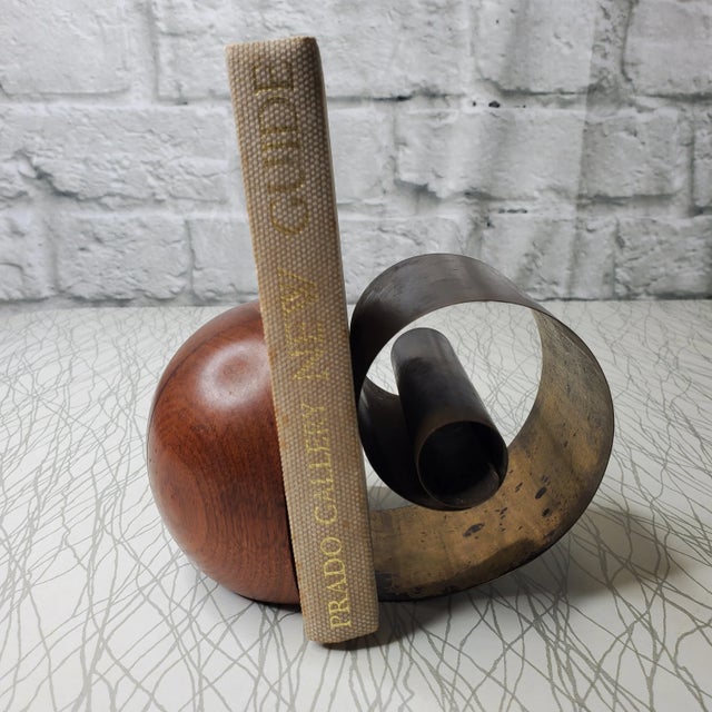 1930s 1930s Fred O Farr American Revere Snail Brass Copper & Walnut Hemisphere Bookend For Sale - Image 5 of 7