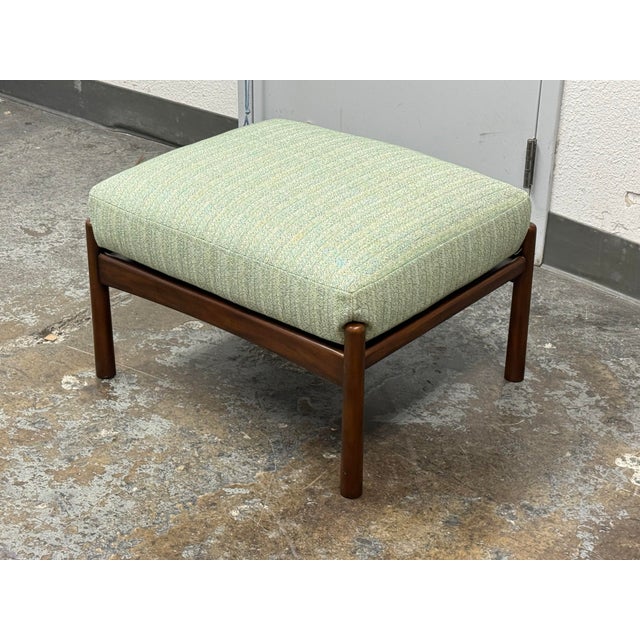 Alfonso Marina Bespoke Ottoman For Sale - Image 10 of 12
