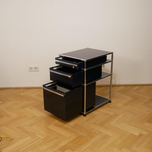 Office Container by Fritz Haller & Paul Schärer for USM Haller For Sale - Image 6 of 8