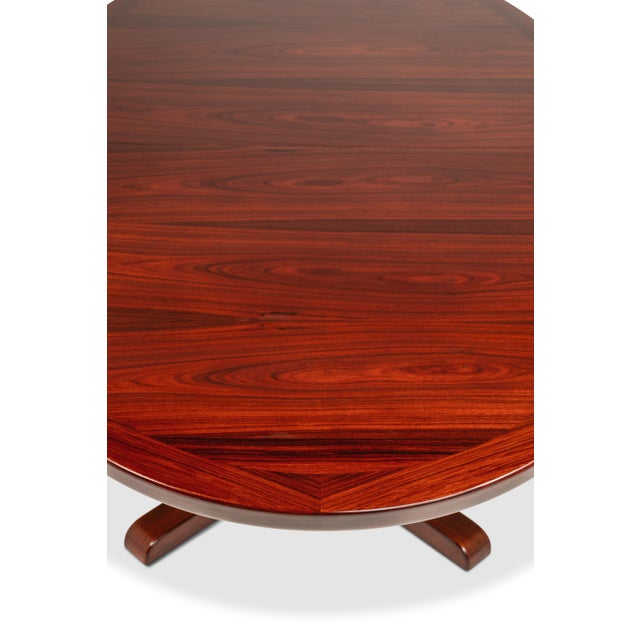 Mid-Century Danish Modern Dining Table W/ Pedestal Base in Rosewood by Skovby Møbelfabrik, Denmark, C. 1970s For Sale - Image 16 of 18