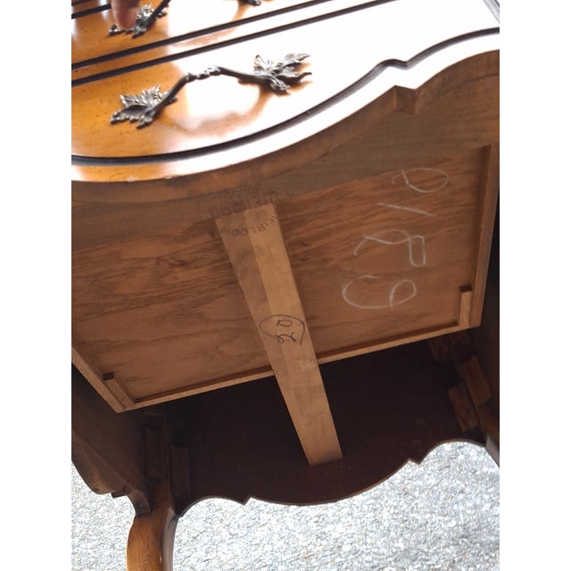 Mid 20th Century Weiman Mid Century Provincial Bookmatched Top Fruitwood Side Table For Sale - Image 13 of 15