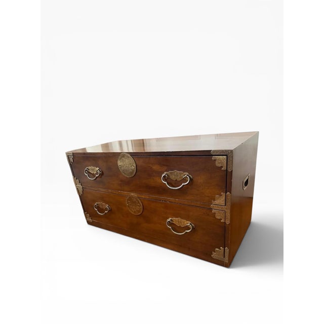 Henredon 1970s Henredon Japanese Tansu-Style Brass-Mounted Chest — Two-Drawer For Sale - Image 4 of 18