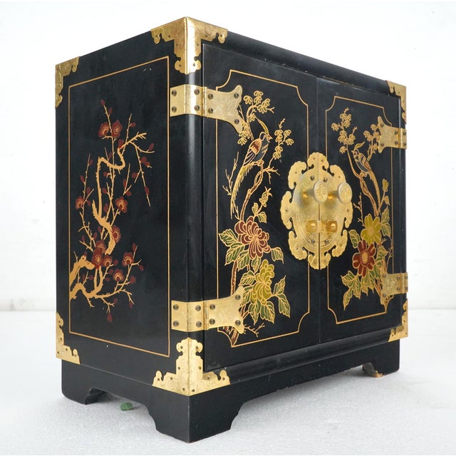 Late 20th Century Hand Painted Black Lacquer Chinoiserie Cabinet For Sale - Image 4 of 11