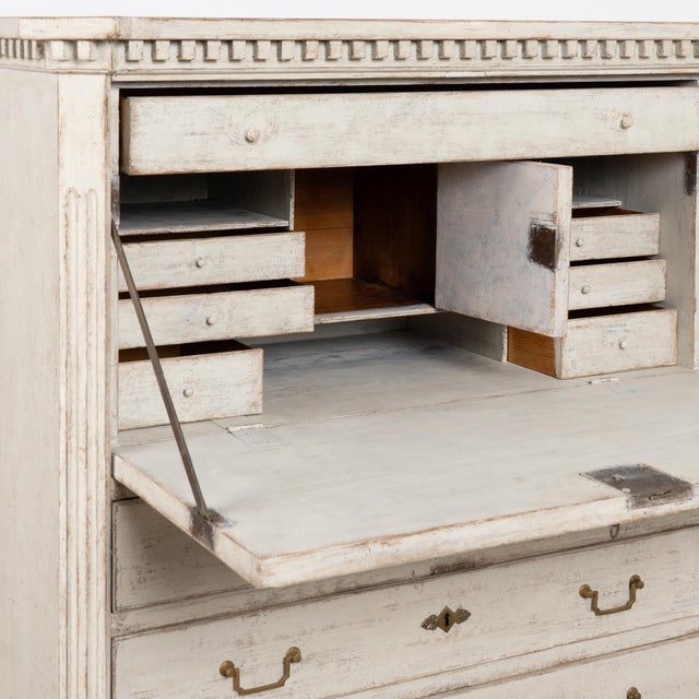 Wood 19th Century White Swedish Gustavian Secretary Bureau For Sale - Image 7 of 11