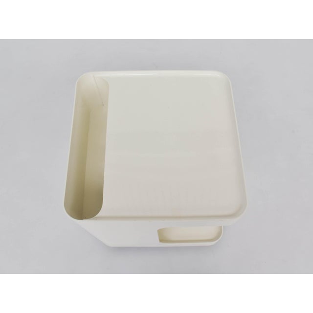 Space Age White Sliding Side Table with Magazine Holder by Marcello Siard, Italy, 1970s For Sale - Image 4 of 5