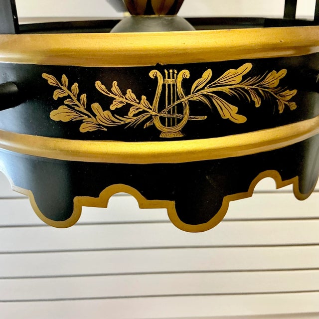 1970s 1970s Vintage Fredrick Cooper Italian Neoclassical French Empire Tole Chandelier, Hand Painted. For Sale - Image 5 of 15