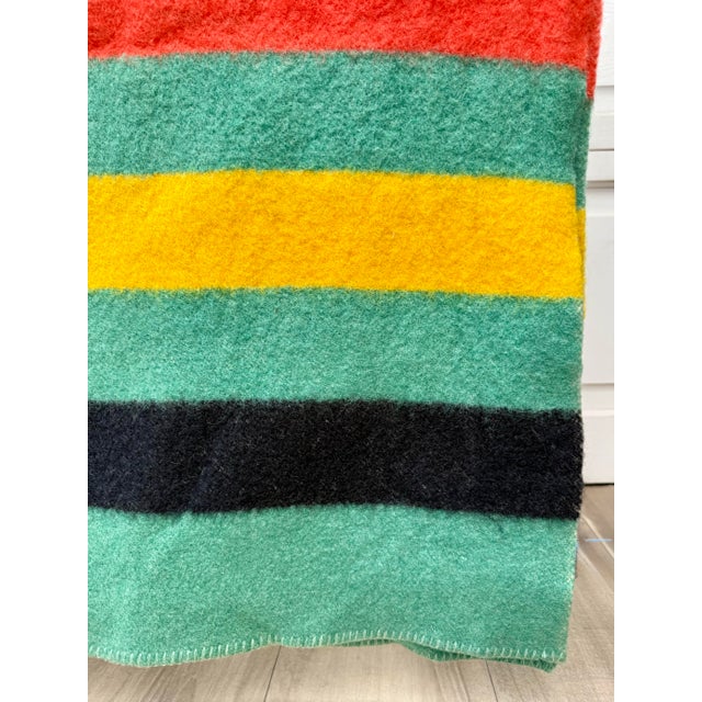 American 1940s Orrlaskan Pure Wool Striped Blanket by Orr Felt & Blanket Co. For Sale - Image 3 of 10