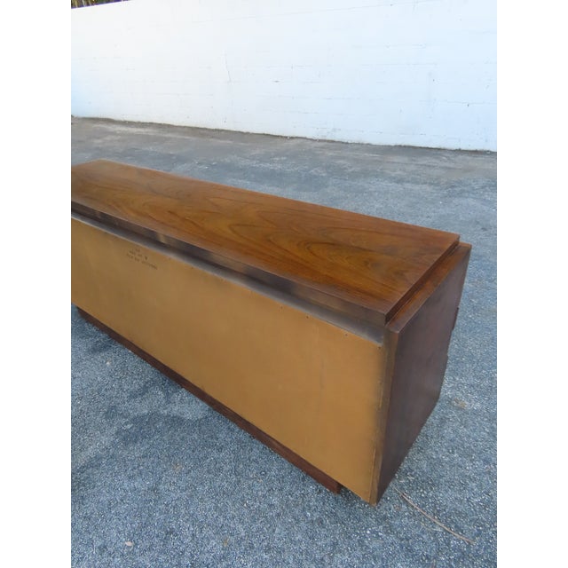 Lane Brutalist Mid Century Modern Long Dresser Tv Cabinet 6304 For Sale - Image 15 of 17