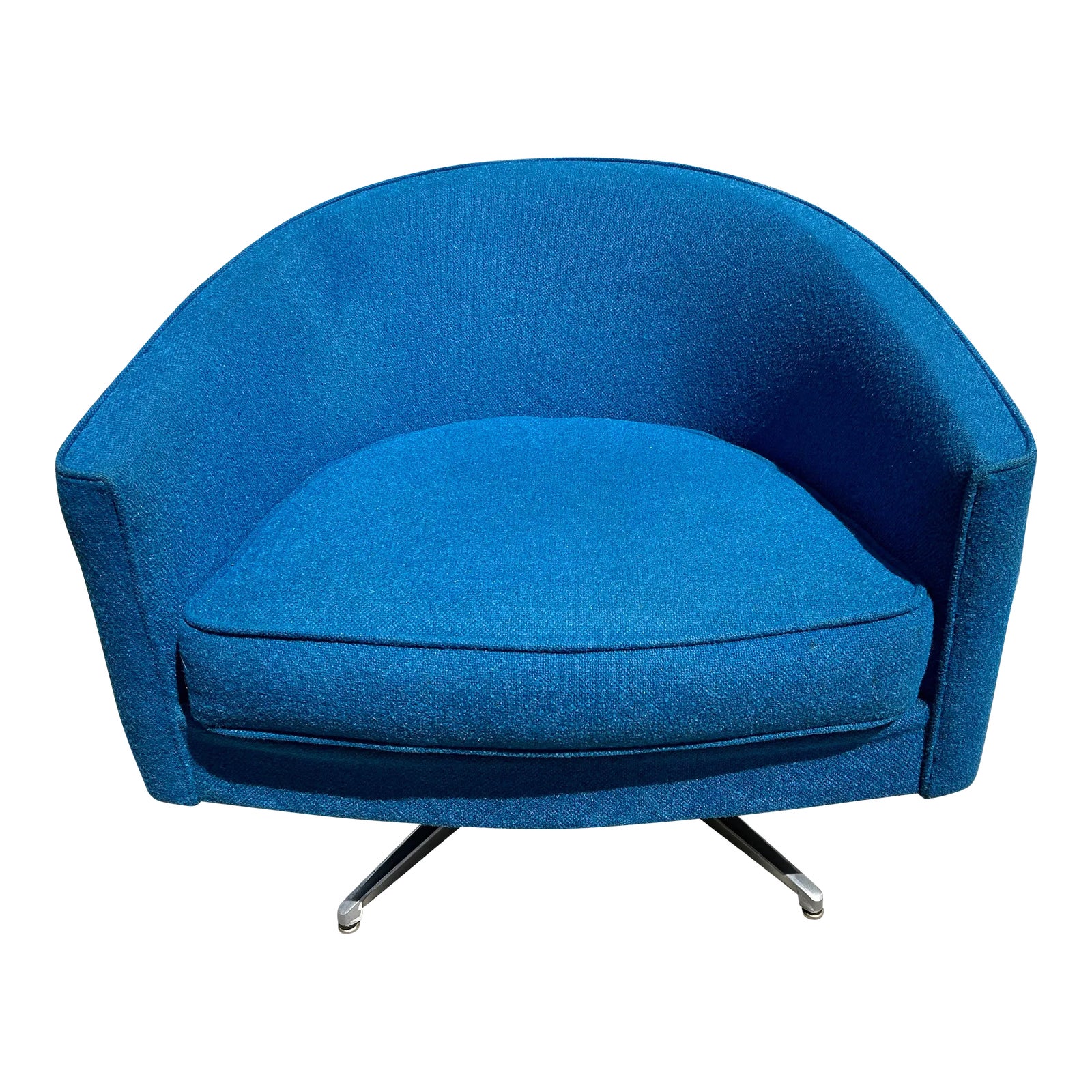 Mid 20th Century MidCentury Modern Barrel/Swivel Lounge Chair in