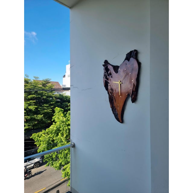 2020s Bleeding Heart - One-of-a-Kind Handcrafted Driftwood Wall Clock Sculpture For Sale - Image 5 of 18