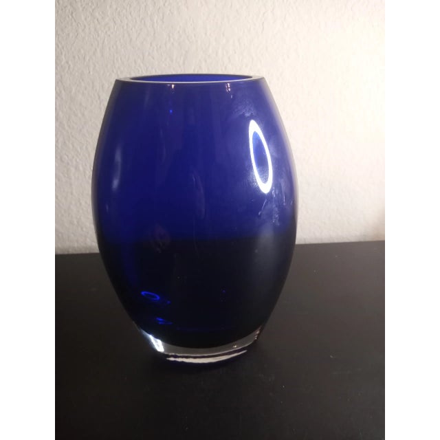 Cobalt Blue Art Glass Sommerso Vase For Sale - Image 4 of 7