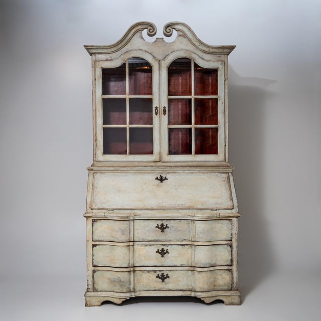 White-Painted Secretaire with Glazed Cabinet, 1700s For Sale - Image 11 of 11