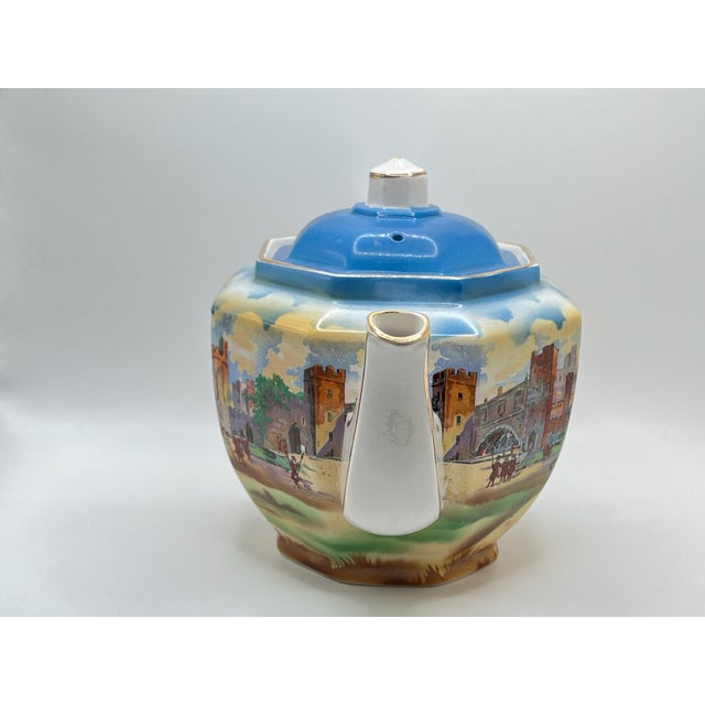 1910s Antique New Hall Tower of London Tea Pot For Sale - Image 4 of 6