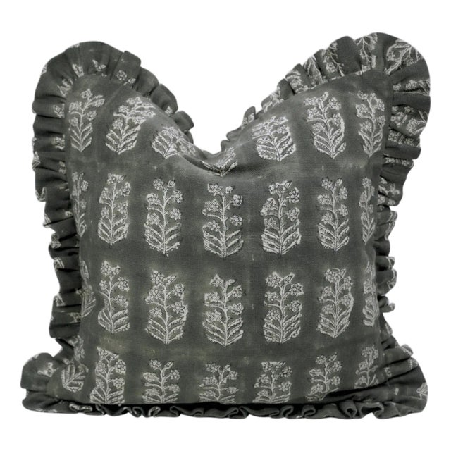 Premium Thick Linen Frill Pillow Cover Ruffled Decorative Accent Cushion 26x26 Inch- Indradhanush For Sale