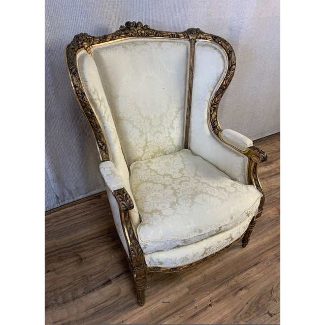 Gorgeous Chair in Good Condition. Solid and Firm. There is wear that is usual for its age. Please study the photos and ask...