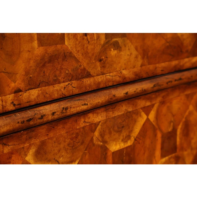 Jonathan Charles Oyster Chest of Drawers For Sale - Image 12 of 18