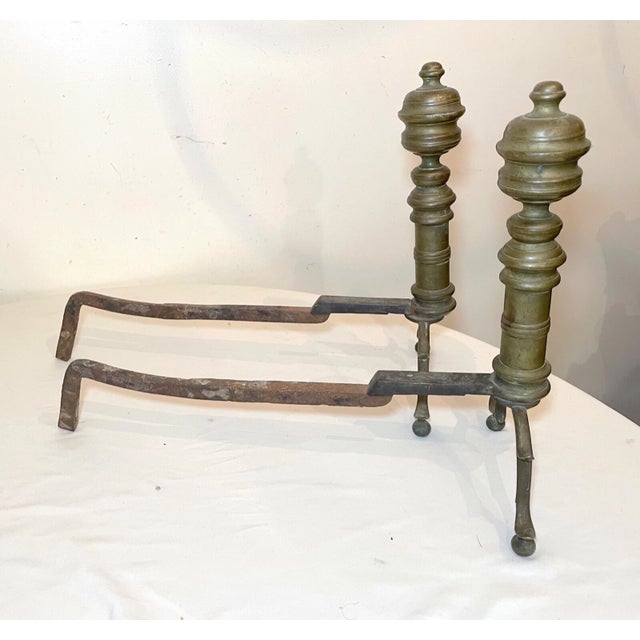 Gold Pair of Turned 18th Century Peened Brass Wrought Iron Georgian Andirons 1700's For Sale - Image 8 of 12