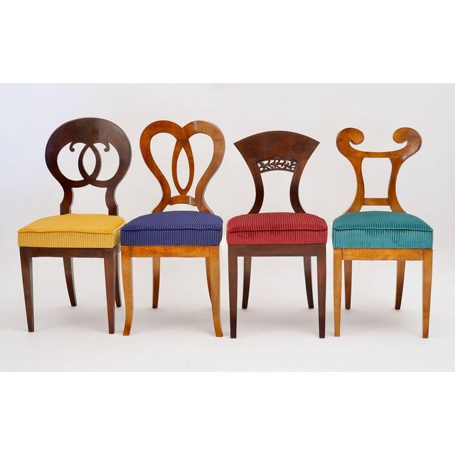 Contemporary Biedermeier Dining Chairs in Walnut by Silvio Piattelli, Set of 8 For Sale - Image 3 of 18