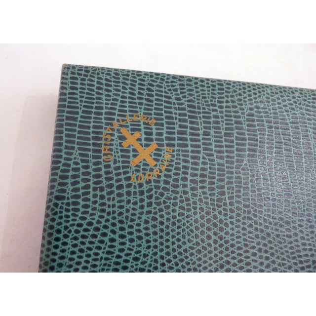 Knife Holders Cut Into Small Facets in Lorraine Crystal, 1950s, Set of 12 For Sale - Image 14 of 15