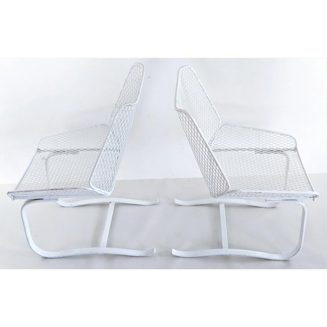 1960s Mid-Century Modern Metal Mesh Cantilever Bouncer Patio Chairs - a Pair, Attributed For Sale - Image 10 of 12